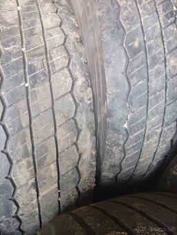 Pneumatiky 295/80r22,5 - 2