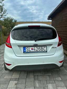 Ford fiesta - 2