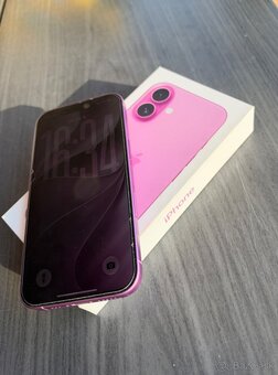 Apple iPhone 16 128GB - 2