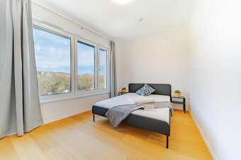 NOVÝ, SVETLÝ BYT S BALKÓNOM, PIVNICOU A GARÁŽOU,ČEREŠNE LIVI - 2