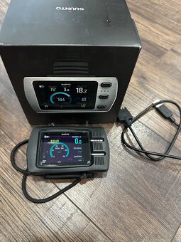 potapáčský počítač Suunto EON Steel + bezdrôtová tlaková son - 2