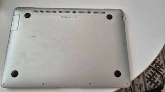 Predam Macbook air A1304 na suciastky - 2