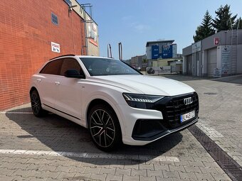 🚗 Prenájom luxusného SUV – Audi Q8 S-Line 🚗 - 2