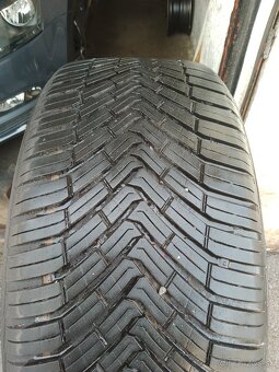 4x letné pneumatiky 245/45 r 18 - 2