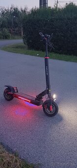 Ponukam na predaj elektricku kolobešku Kukirin M4 - 2