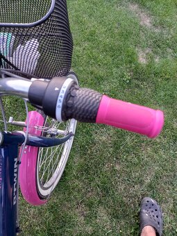 Dievčenský bicykel - 2