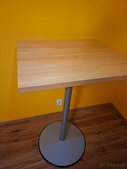 Jedálenský stôl - 2