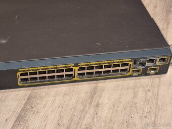 WS-C2960S-24TD-L Cisco Catalyst 2960-S - 2