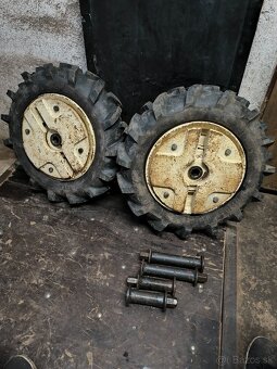 Kolesá Agzat Vari - 2