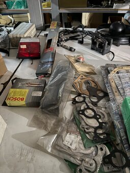 Predám diely favorit/felicia - 2