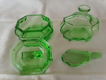 Hutné sklo - zelené - 2