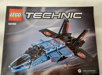 Lego Technic 42066 - stíhacka - 2