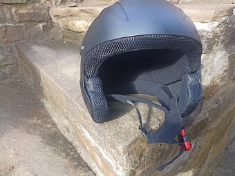 Prilba na lyžovanie pre 12-14 rokov. - 2