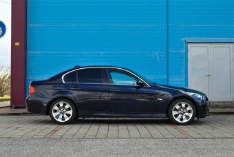 BMW E90 Rad 3 325 i A/T - 2