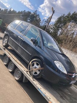 Rozpredam Citroen C8 2.2 HDI 90kw - 2
