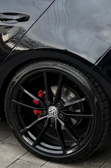 Predam Disky Vw Pretoria 5x112 r19 8j et50 - 2