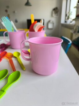 nerozbitné hrnčeky ružové Tupperware 3set - 2
