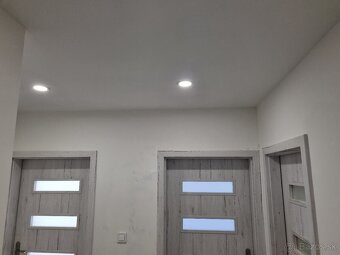 Moderný zrekonštruovaný dvojizbový byt s loggiou v Lučenci - 2