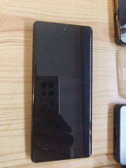 Vymením Vivo x 100 pro čierny 16/512gb - 2