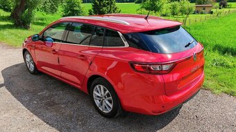 Renault Megane IV GrandTour v TOP stave - 2
