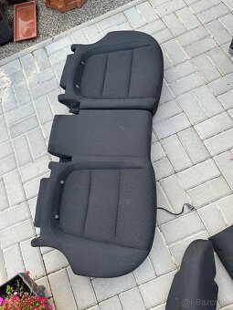 Zadné sedačky SUPERB s ohrevom - 2