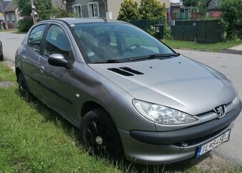 Peugeot 206 - 2