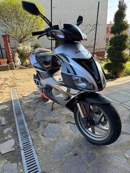 Aprilia SR 50 - 2