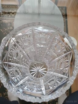 Sklenené a porcelánové vázy - 2