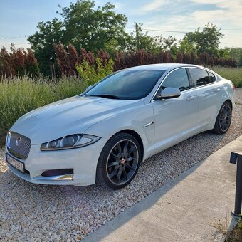 Jaguar XF 3.0 S/C Luxury AWD - 2