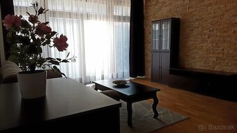 BÝVANIE V PROJEKTE ROZADOL, 2-IZB. BYT, BALKÓN, GAR. STÁTIE - 2