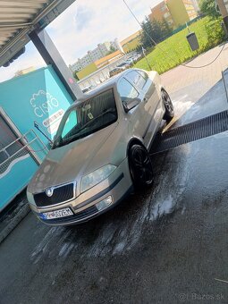 Škoda Octavia - 2