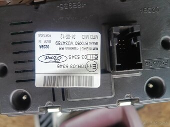 Autorádio Ford fiesta - 2