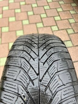 Kumho WinterCraft WP52 – zimné pneumatiky 215/60 R16 99H - 2