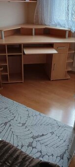 Darujem rohový stôl za odvoz - 2