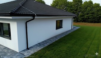 Rodinné bývanie v priestrannom 4i bungal v Hôrke nad Váhom - 2