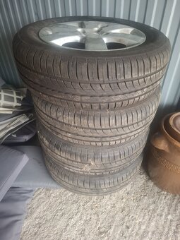 Predam elektrony zos Suzuki Swift letne PIRELLI 1 - 2