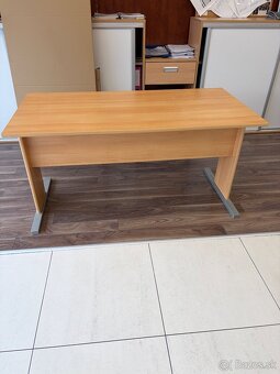 Kancelarsky stôl - 2
