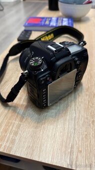 Nikon D7000 - 2