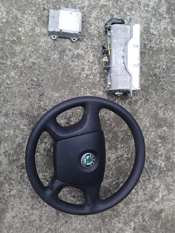 pas, airbag, airbagy, škoda octavia 2, interier octavia II - 2
