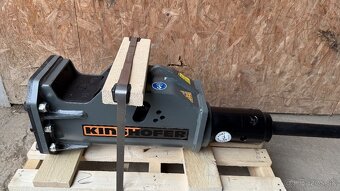 Hydraulické buracie kladivo na bager Kinshofer KSB 2 - 2