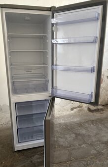 Kombinovaná chladnička s mrazničkou BEKO - 2