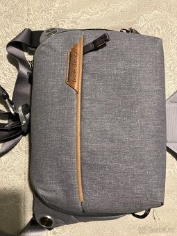 Peak Design The Everyday Sling 3L v2 - 2