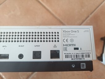 Xbox one S - 2