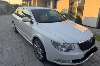 Škoda Superb - 2