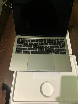 2016 Macbook Pro retina - 2