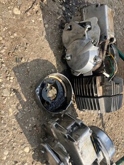 Predám dva motory na Korado Manet 2 kW - 2