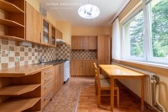 NA PREDAJ 3-IZBOVÝ BYT STARÁ ĽUBOVŇA - 2