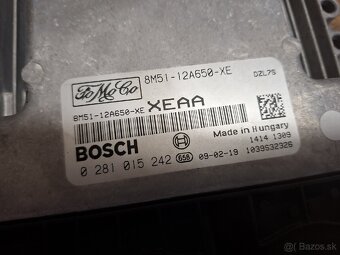 ECU BOSCH 0 281 015 242 | Ford Focus - 2