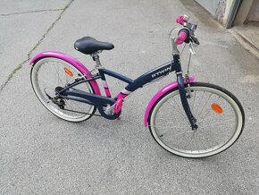 Bicykel z Decathlonu pre 6-9 rocne dievca - iba OSOBNY ODBER - 2