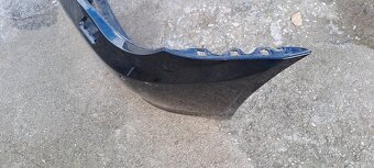 Predám predný nárazník na BMW - 2